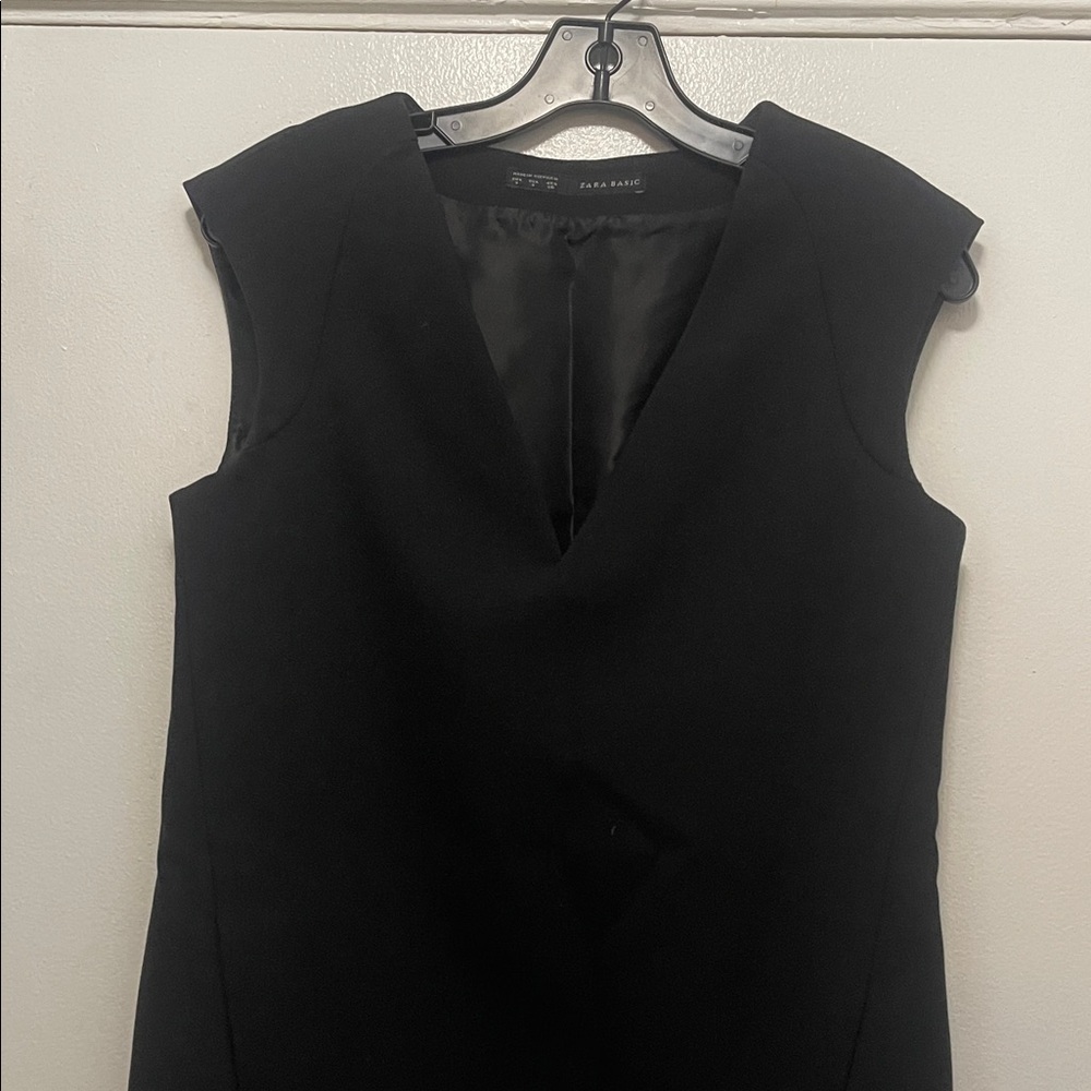 Zara Basic Black Skirt - image 4